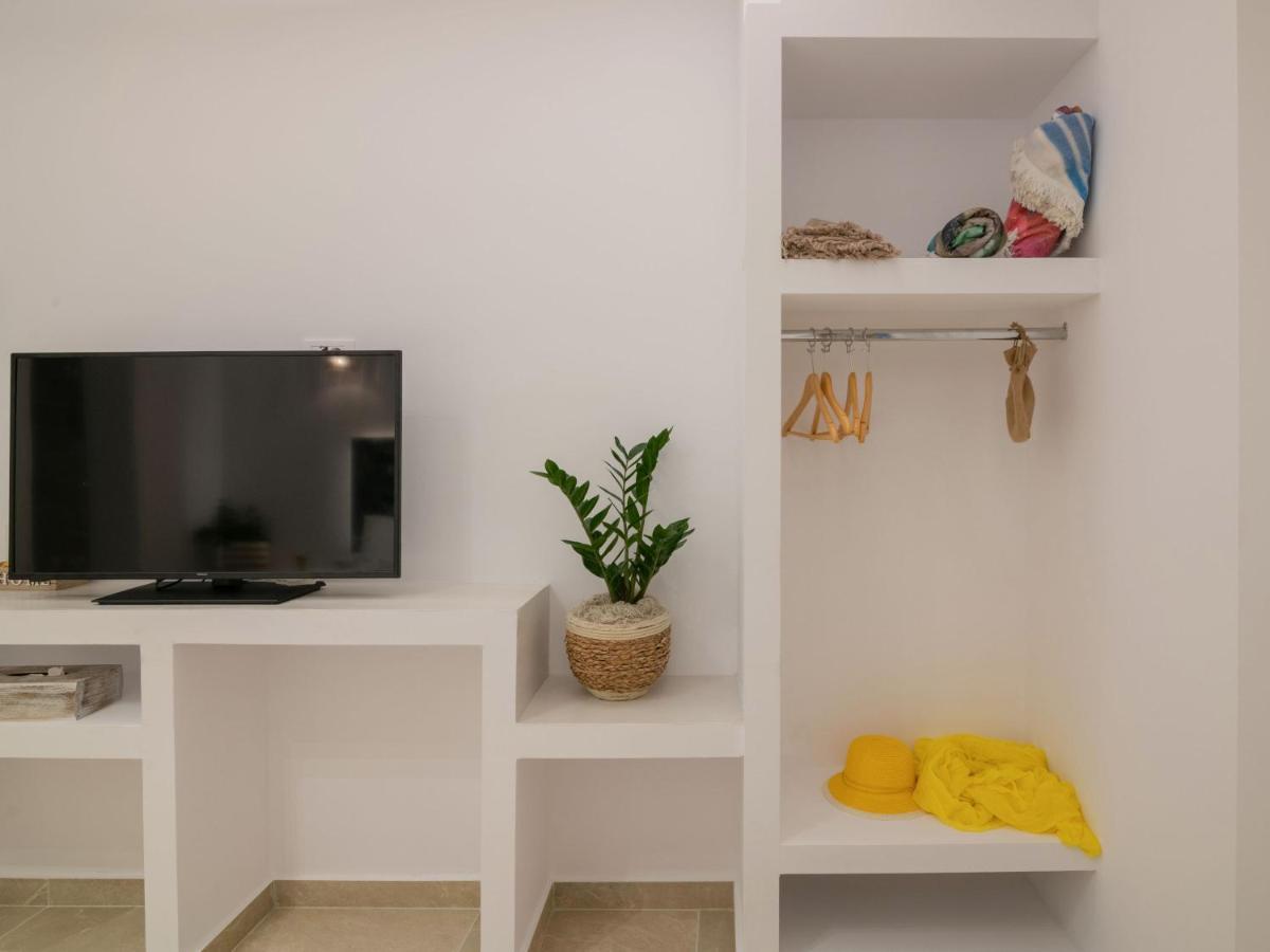 Suncourt Lux Rooms ラガナス エクステリア 写真